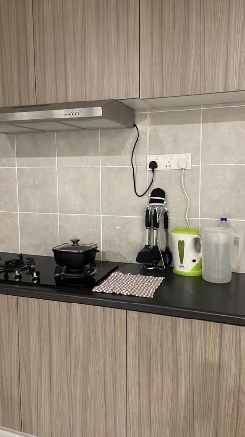 D'Rinie Sky Homestay Kajang Luaran gambar